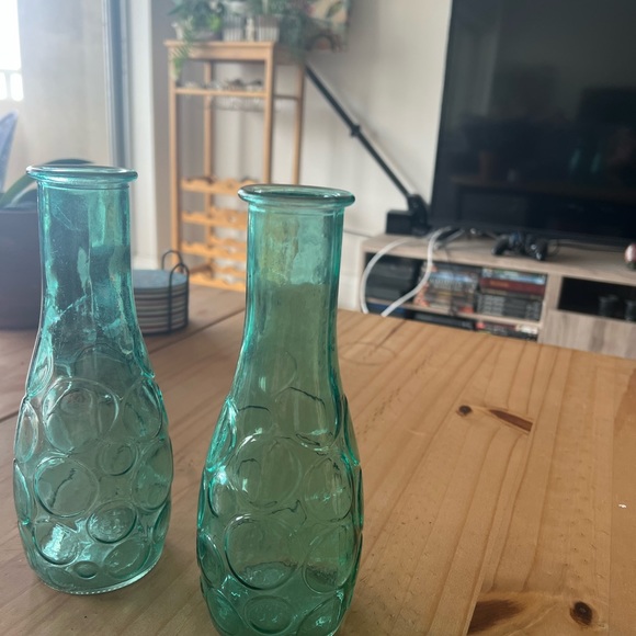 2 Vintage DPS Circles Bud Vases - Aqua Blue. 
Great condition  8 1/2” height dim - Picture 3 of 9